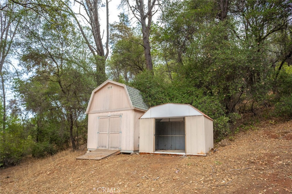 22335 Cheryl Court Property Photo 10