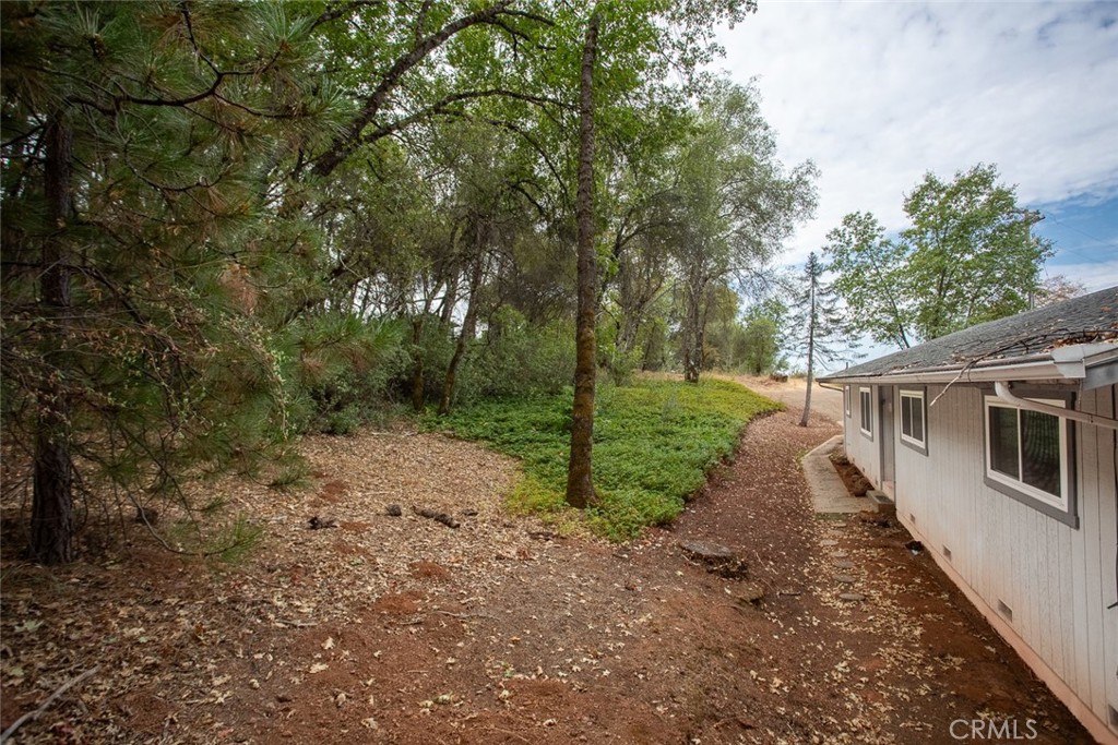 22335 Cheryl Court Property Photo 15