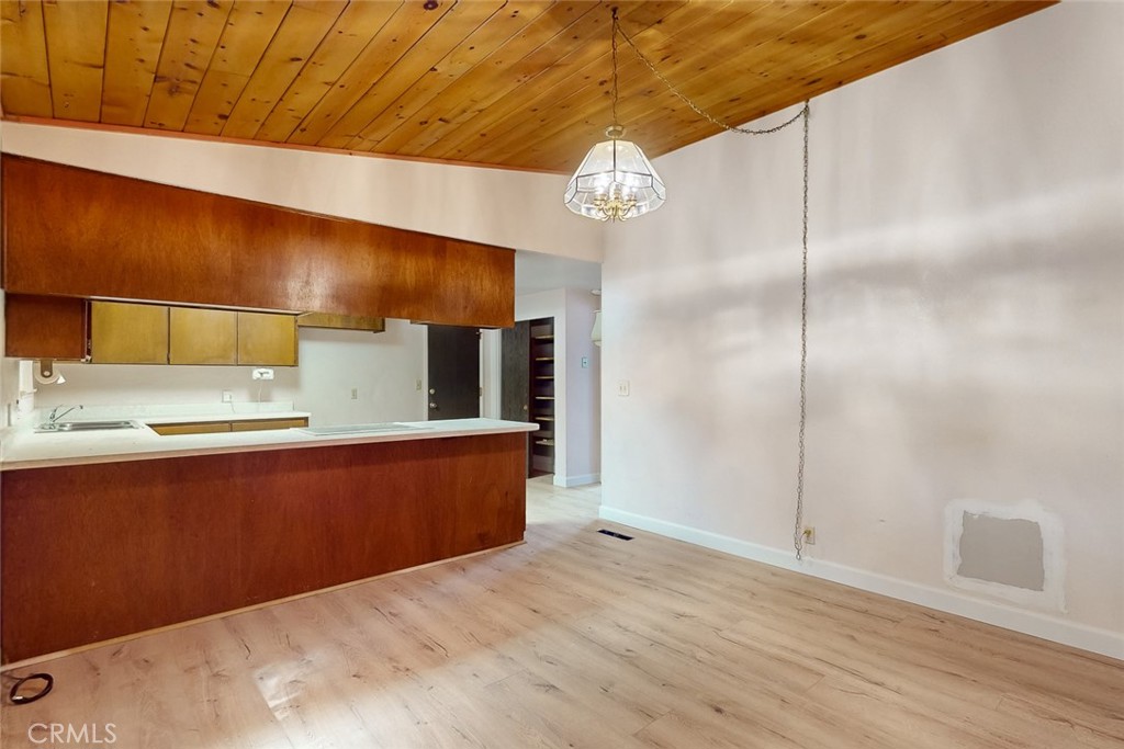 22335 Cheryl Court Property Photo 19