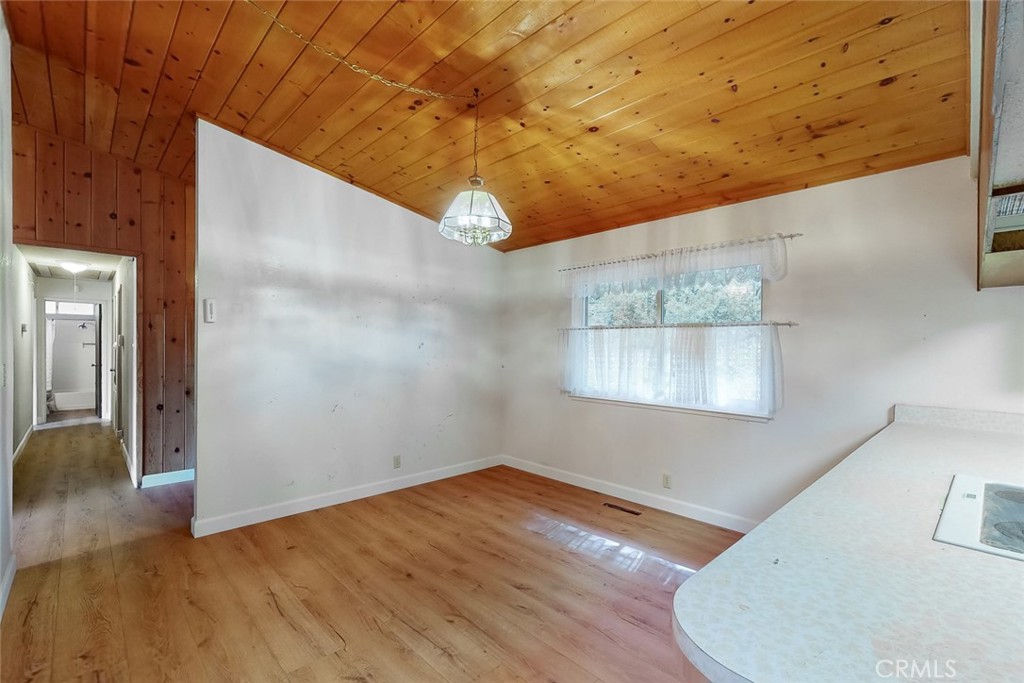 22335 Cheryl Court Property Photo 21