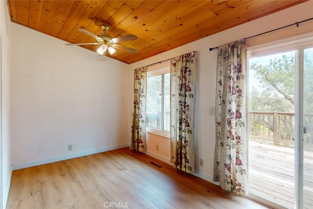 22335 Cheryl Court Property Photo 33