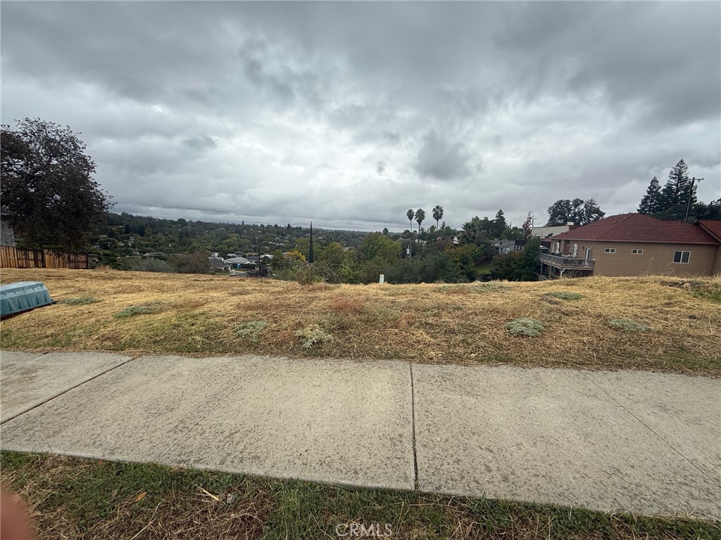 13 Hawley Trail Property Photo 6