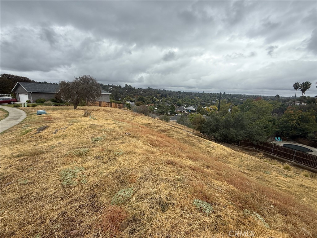 13 Hawley Trail Property Photo 8