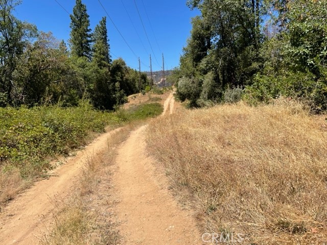 10 Broken Springs Property Photo 1