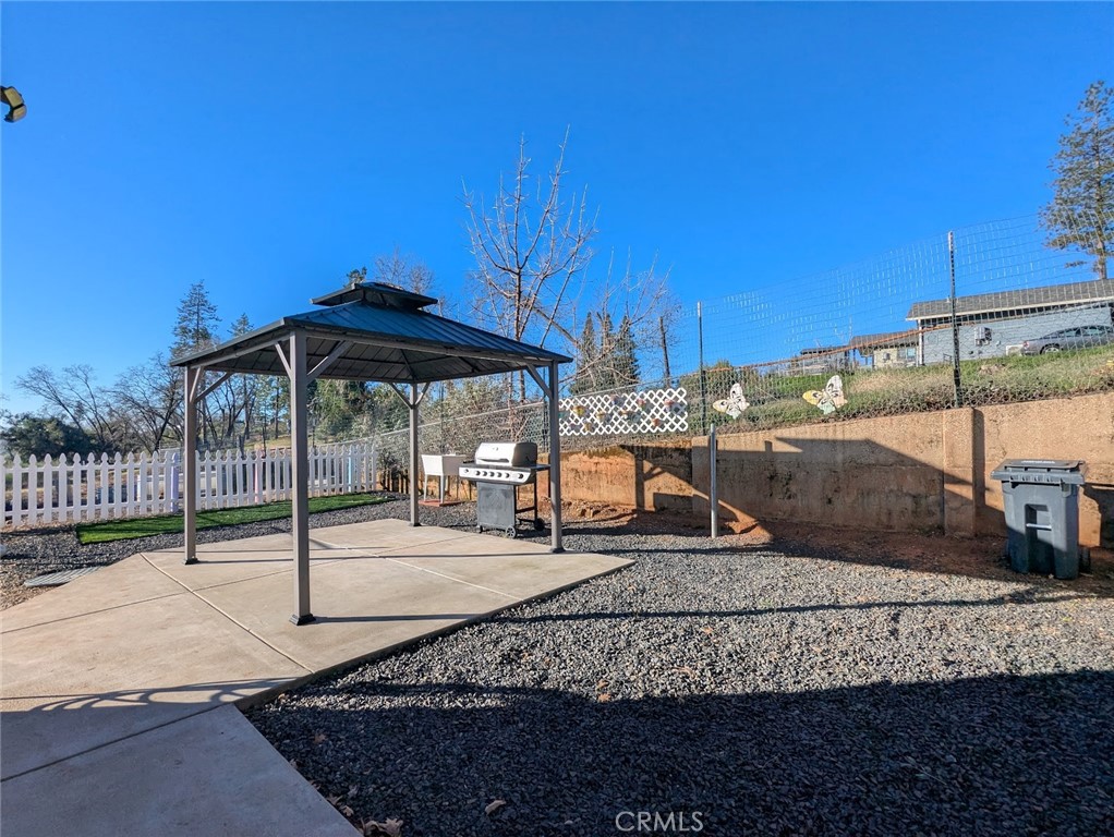 1658 Jaramillo Property Photo 33
