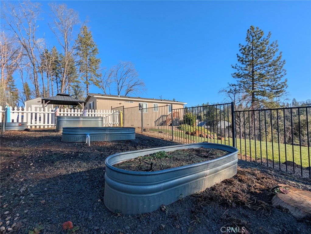 1658 Jaramillo Property Photo 40