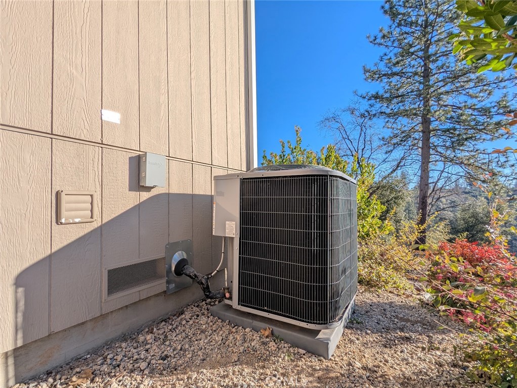 1658 Jaramillo Property Photo 47