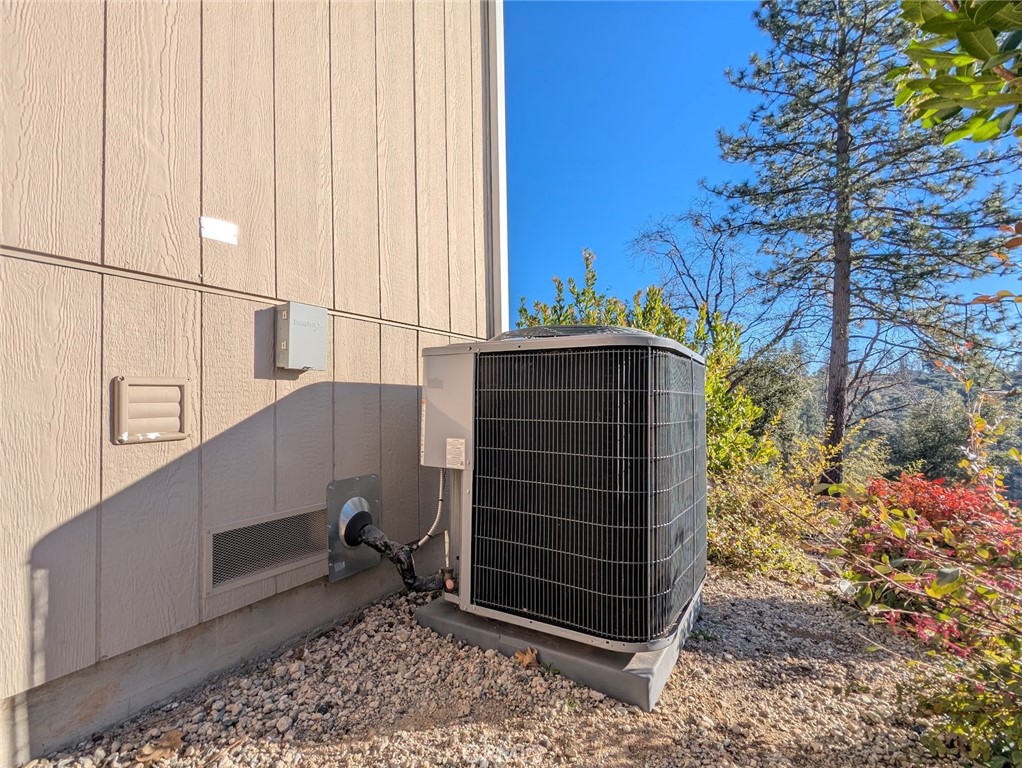 1658 Jaramillo Property Photo 47