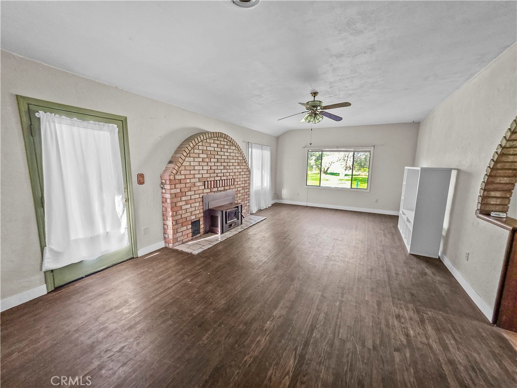 732 Mission Olive Property Photo 14