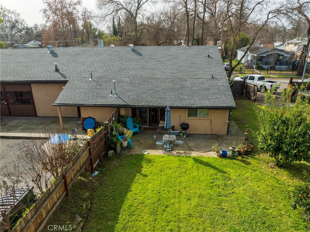 1078 Humboldt Property Photo 7