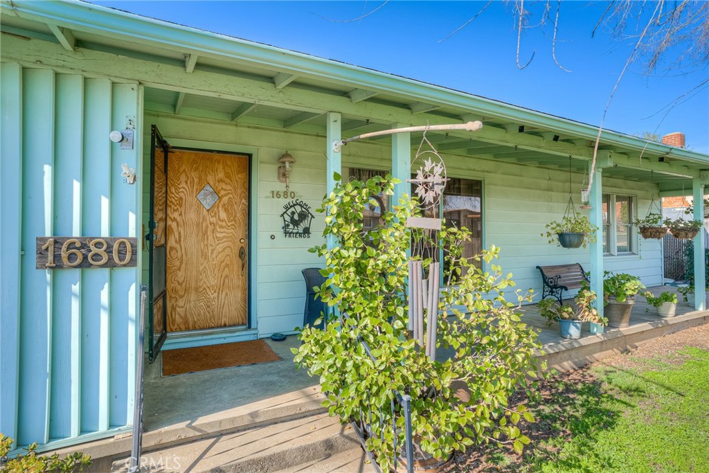 1680 Hammon Property Photo 3