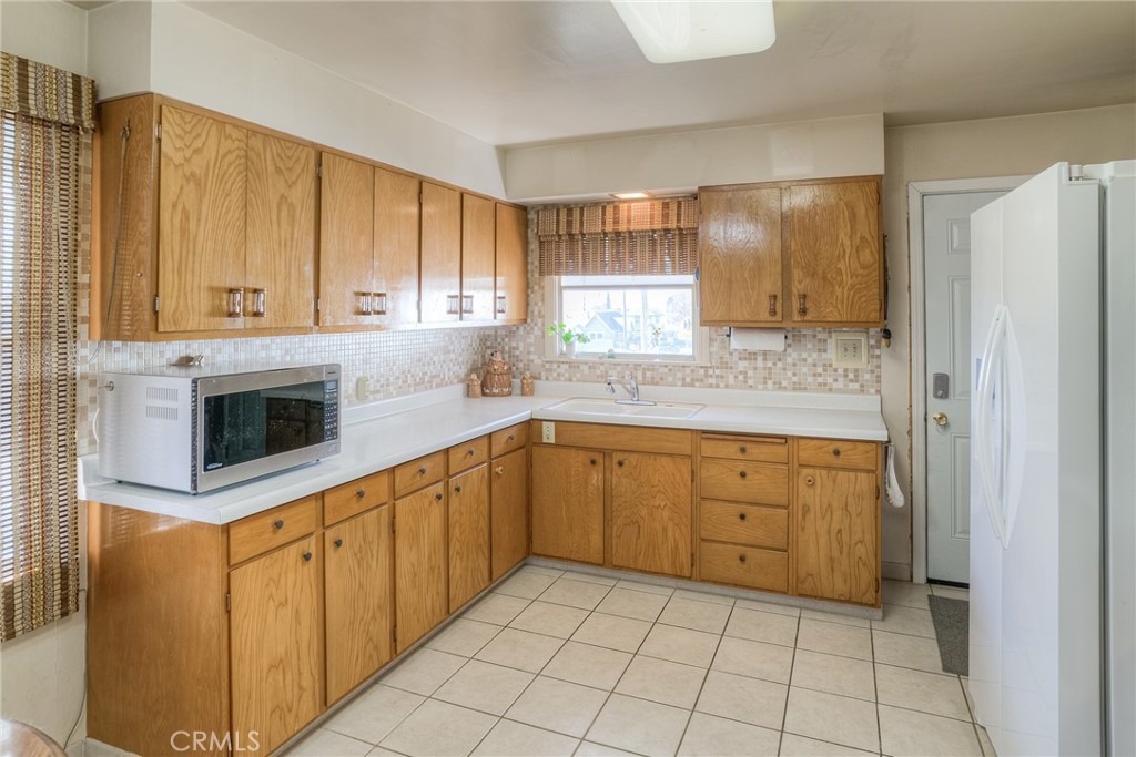 1680 Hammon Property Photo 8