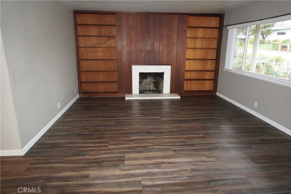 23 Leslie Lane Property Photo 2