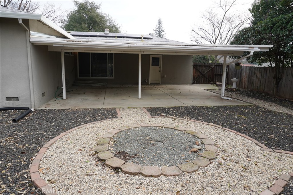 23 Leslie Lane Property Photo 23