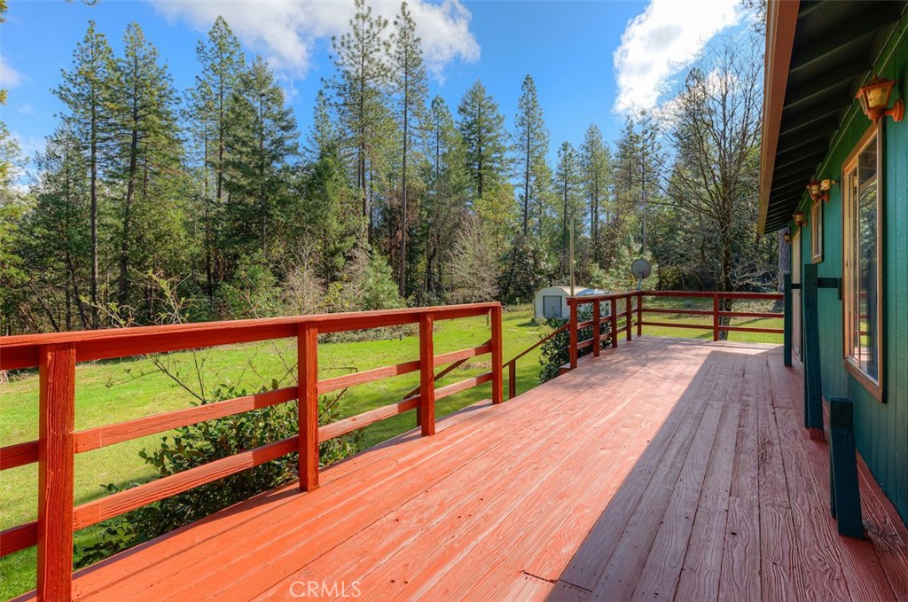 712 Bloomer Hill Property Photo 8