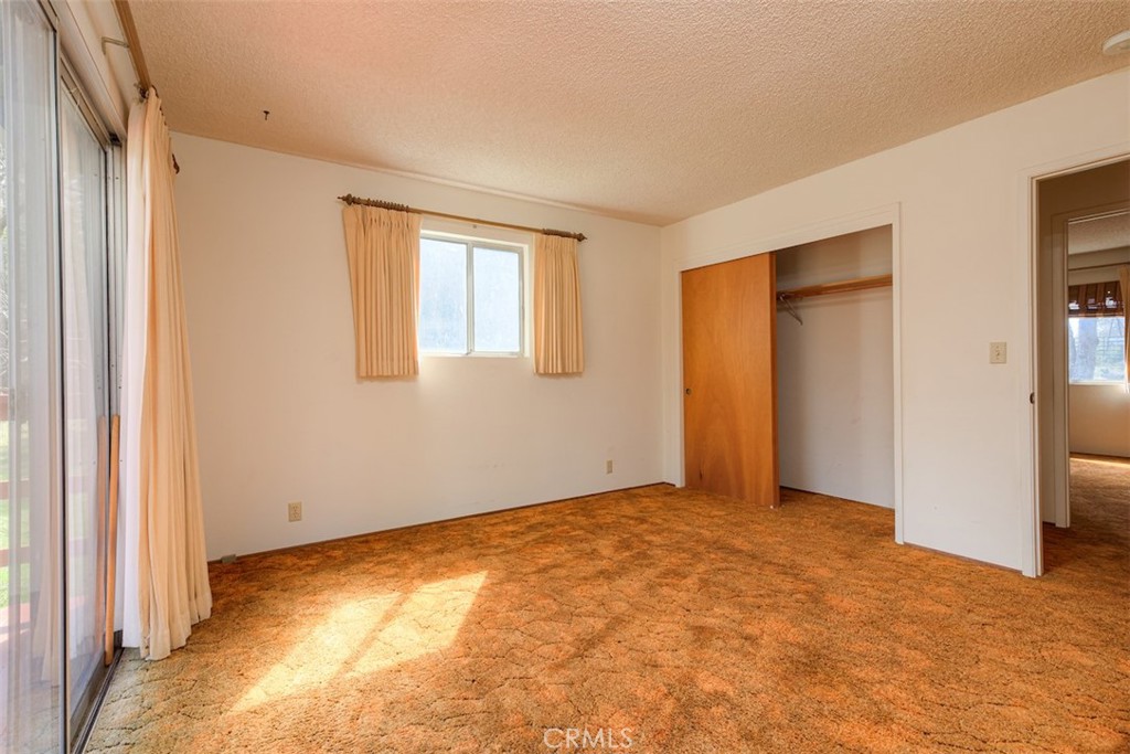 712 Bloomer Hill Property Photo 22