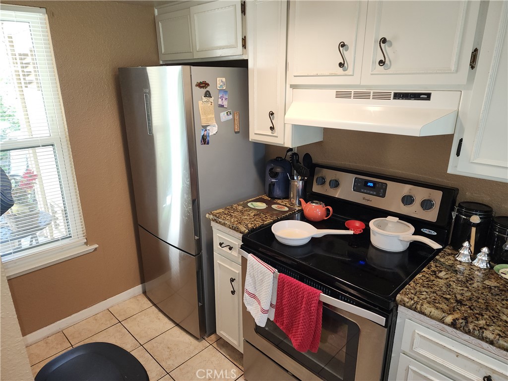 2820 Pennyroyal Property Photo 8