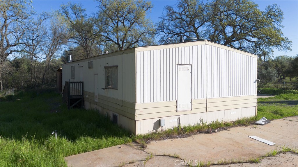 6962 Melvina Property Photo 8