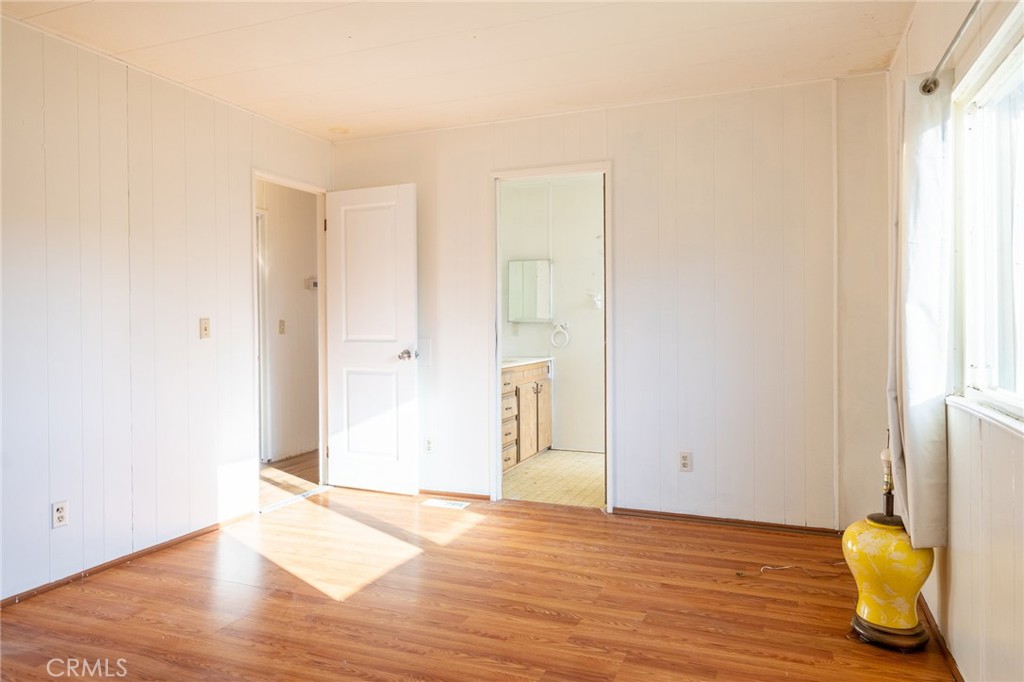 6962 Melvina Property Photo 21