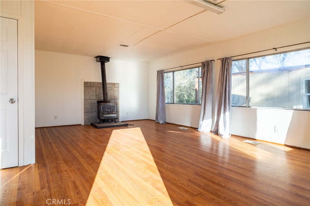 6962 Melvina Property Photo 24