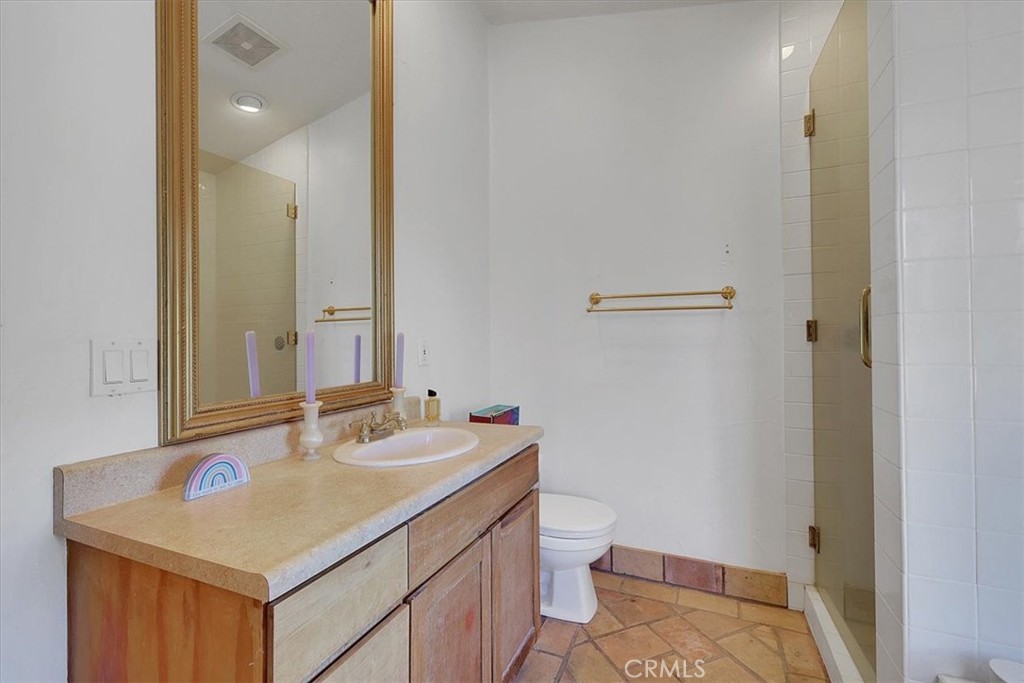 9735 Stackhouse Lane Property Photo 33