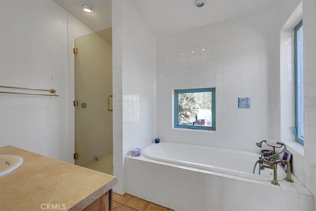 9735 Stackhouse Lane Property Photo 34