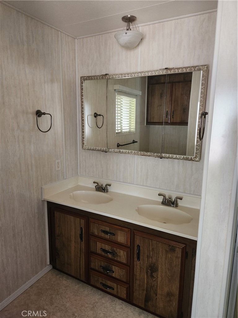 5181 Royal Oaks Property Photo 19