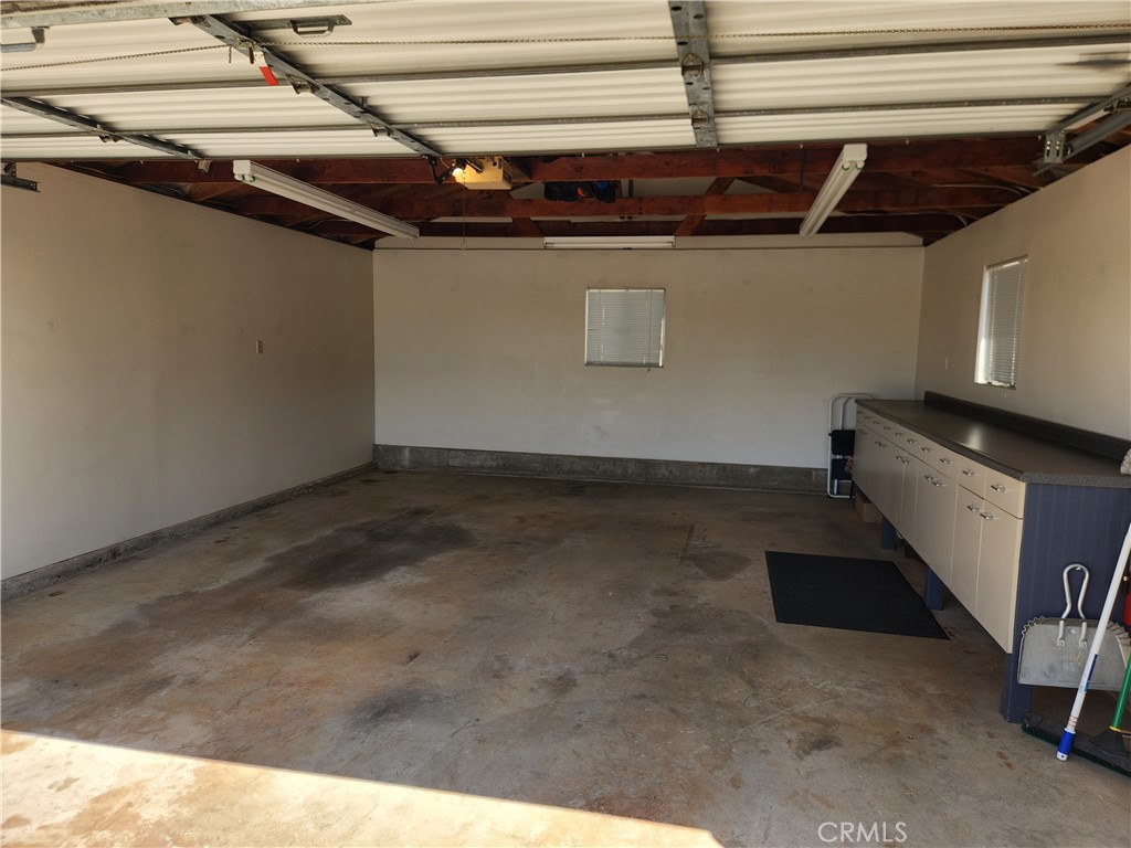 5181 Royal Oaks Property Photo 24