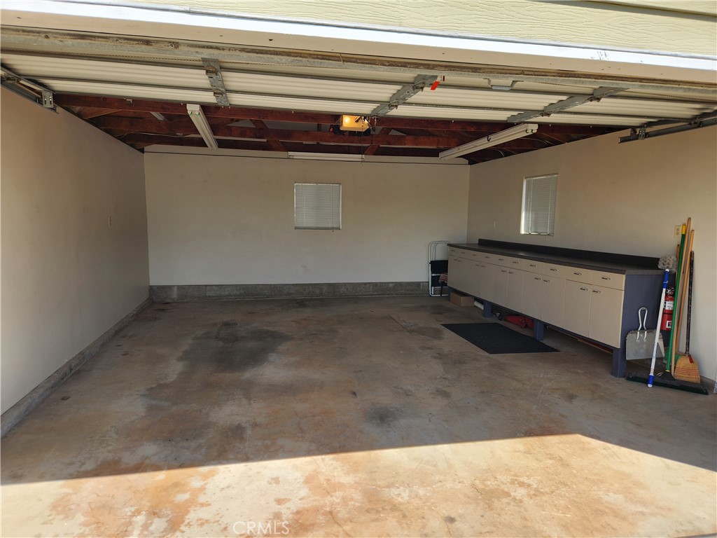 5181 Royal Oaks Property Photo 25