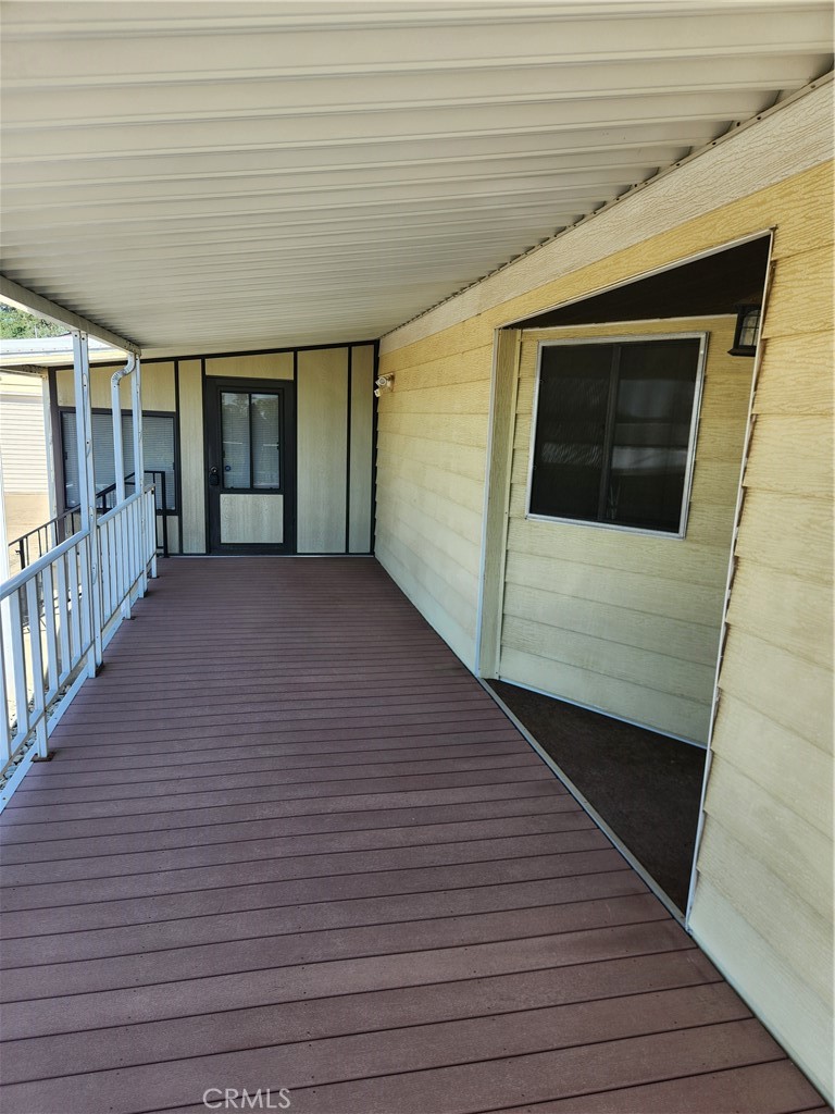 5181 Royal Oaks Property Photo 28