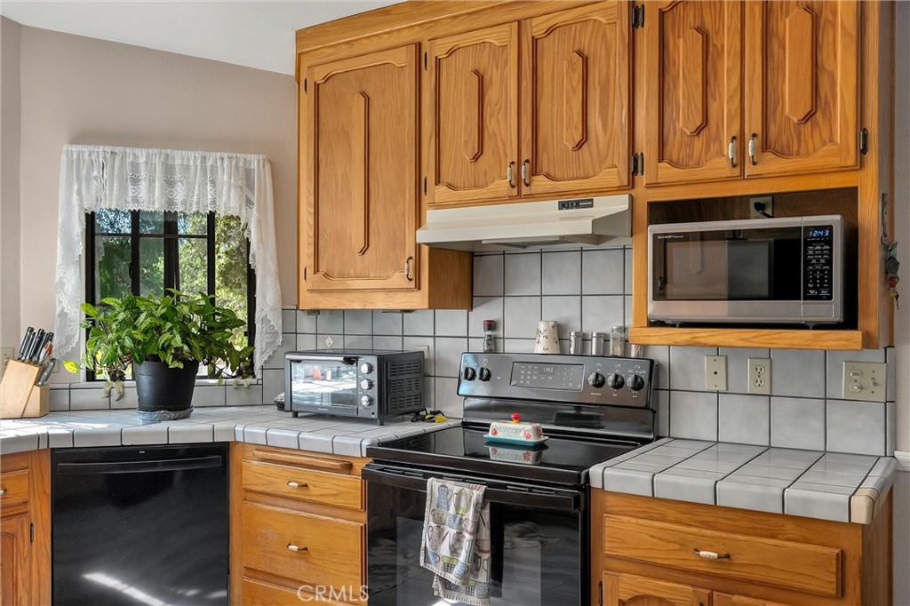 62 Blakeslee Drive Property Photo 15