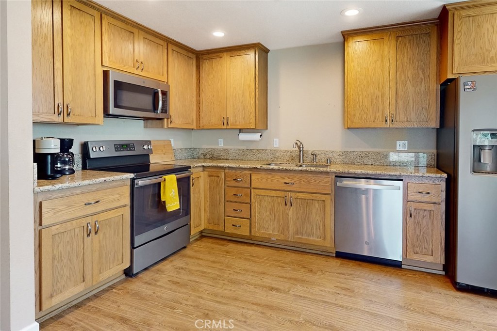 799 Clark Avenue 30 Property Photo 6