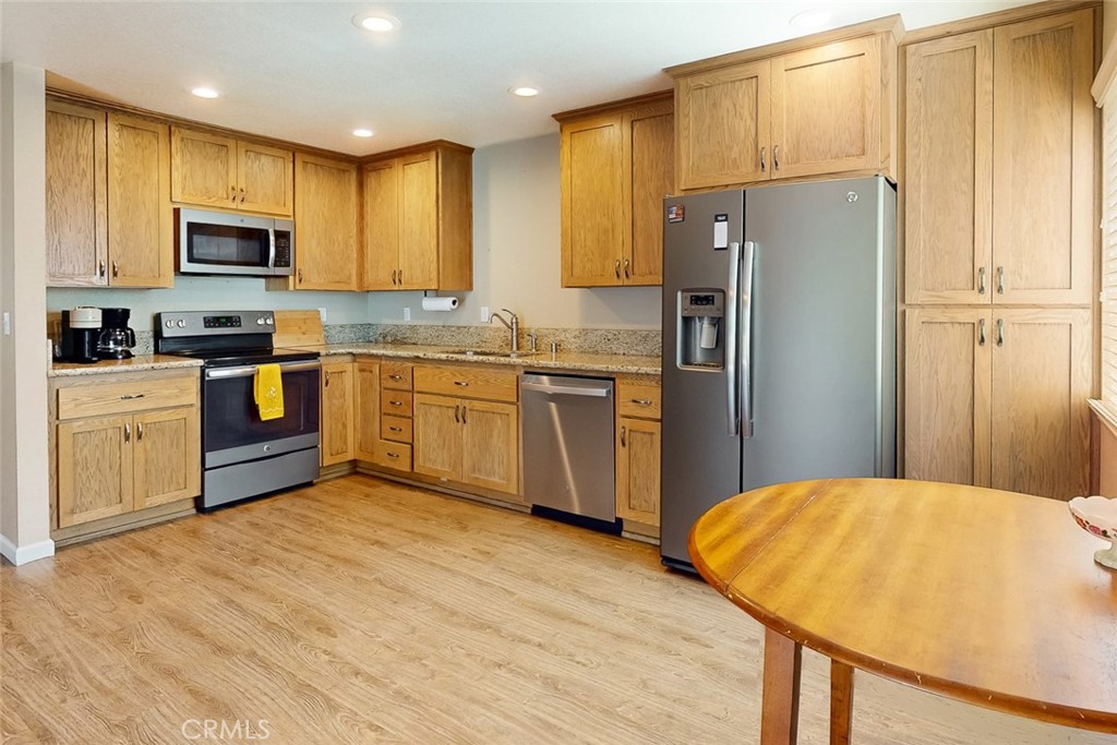 799 Clark Avenue 30 Property Photo 7