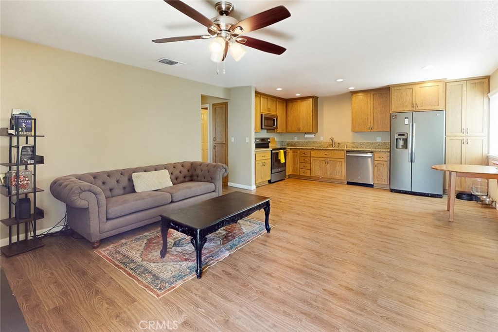 799 Clark Avenue 30 Property Photo 10