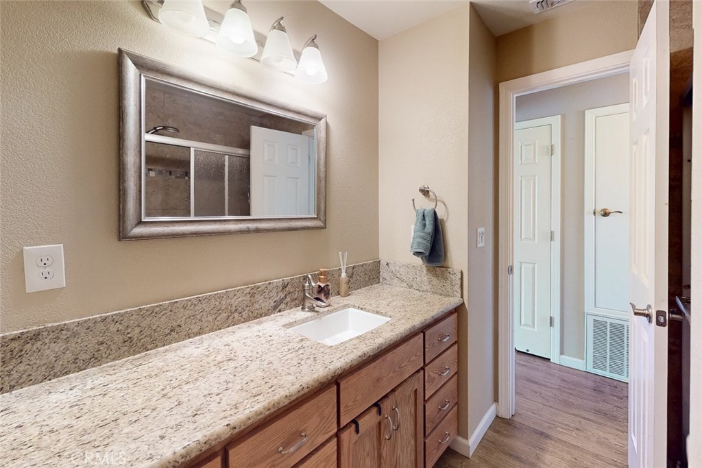 799 Clark Avenue 30 Property Photo 14