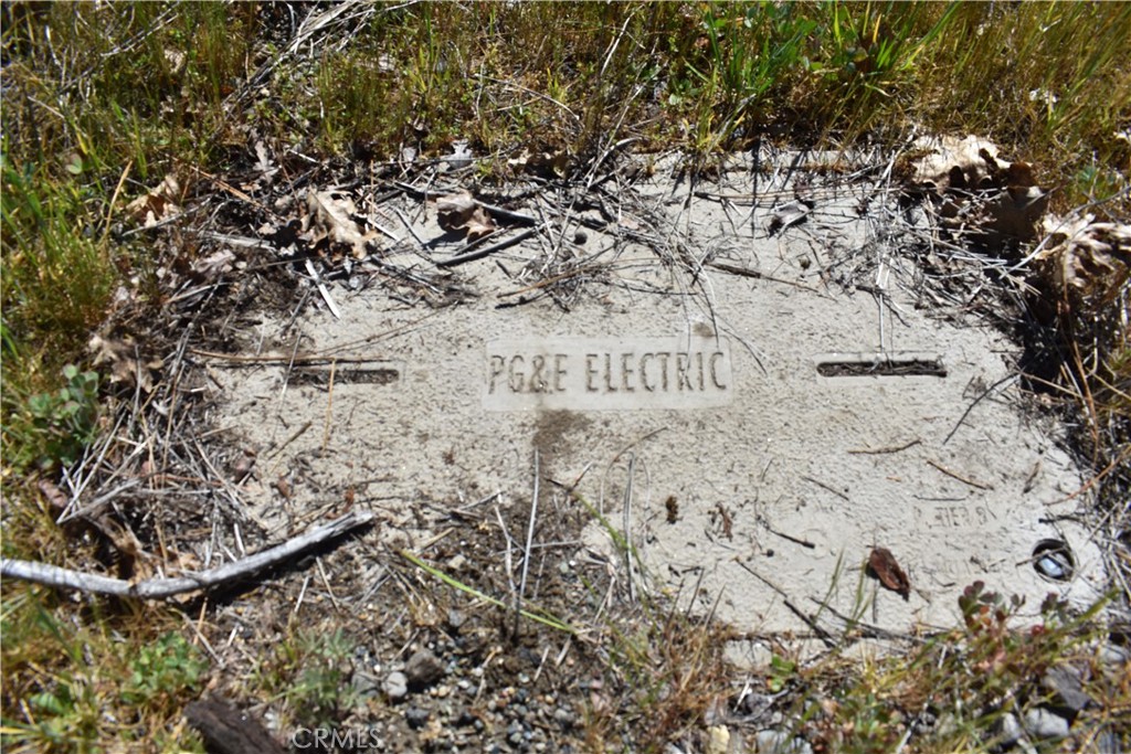 6 Sugar Pine Property Photo 12