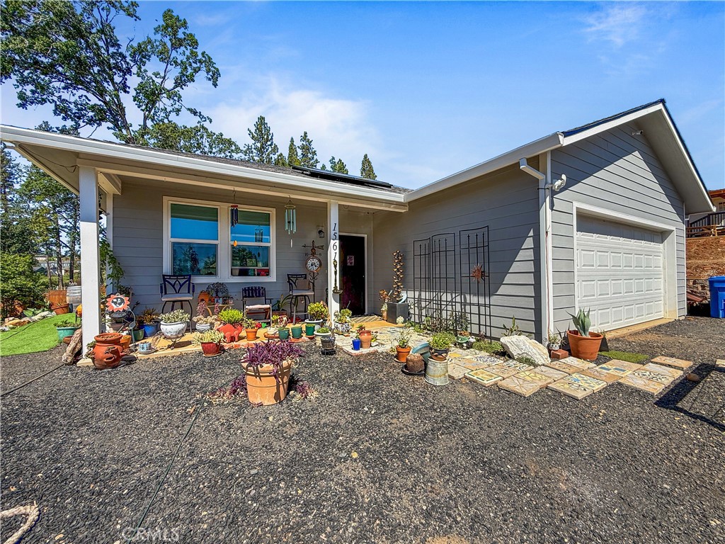 1561 Henson Road Property Photo 2