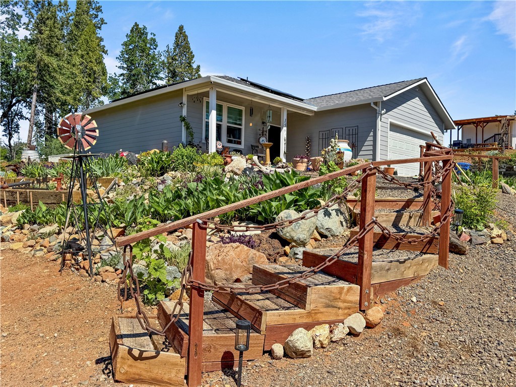 1561 Henson Road Property Photo 4