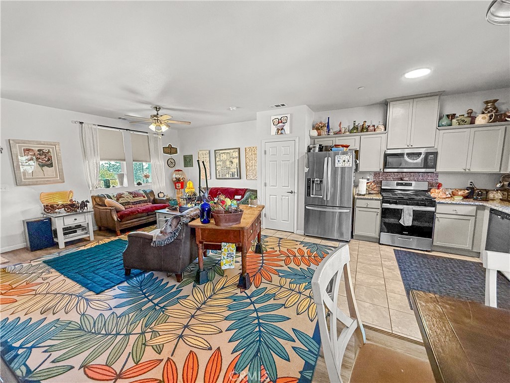 1561 Henson Road Property Photo 11