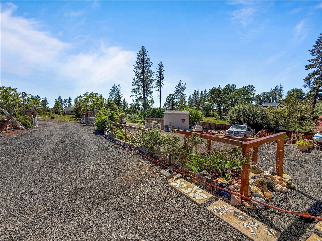 1561 Henson Road Property Photo 32