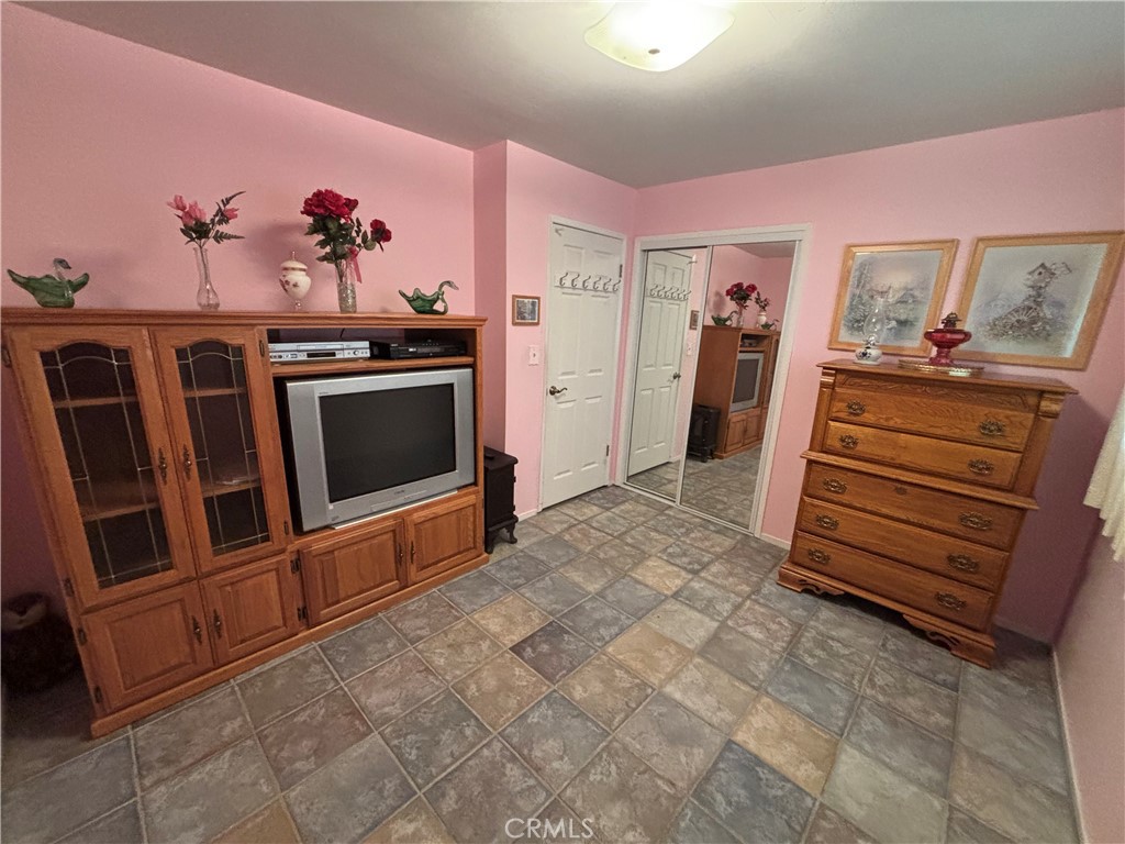5 Fairhill Property Photo 17
