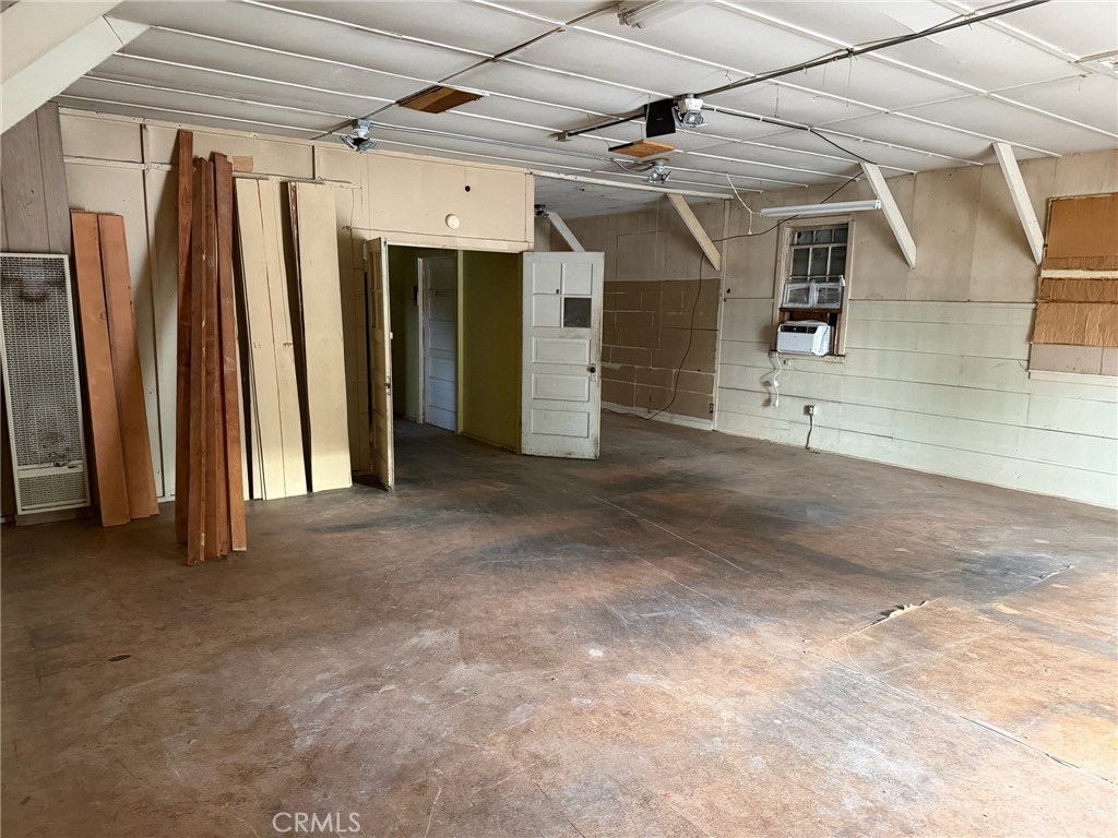 217 Percy Avenue Property Photo 5