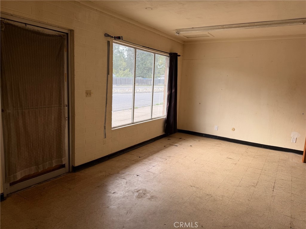 217 Percy Avenue Property Photo 19