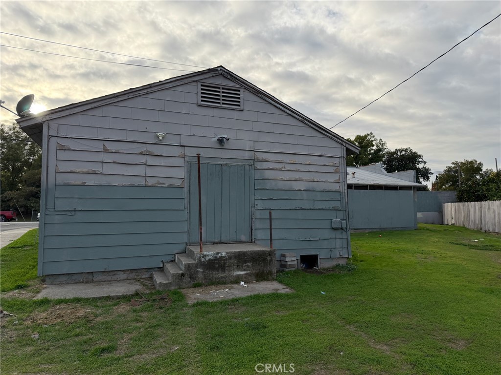 217 Percy Avenue Property Photo 22