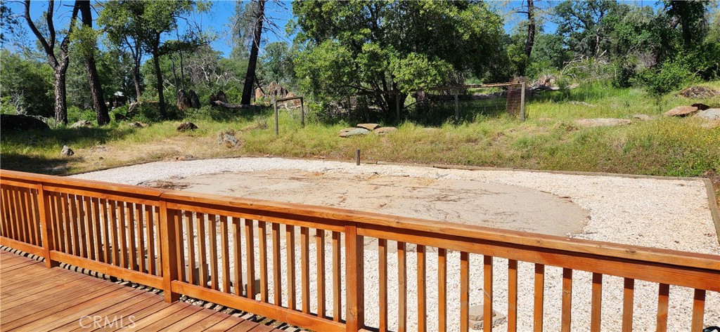 89 Crystal Pines Property Photo 43