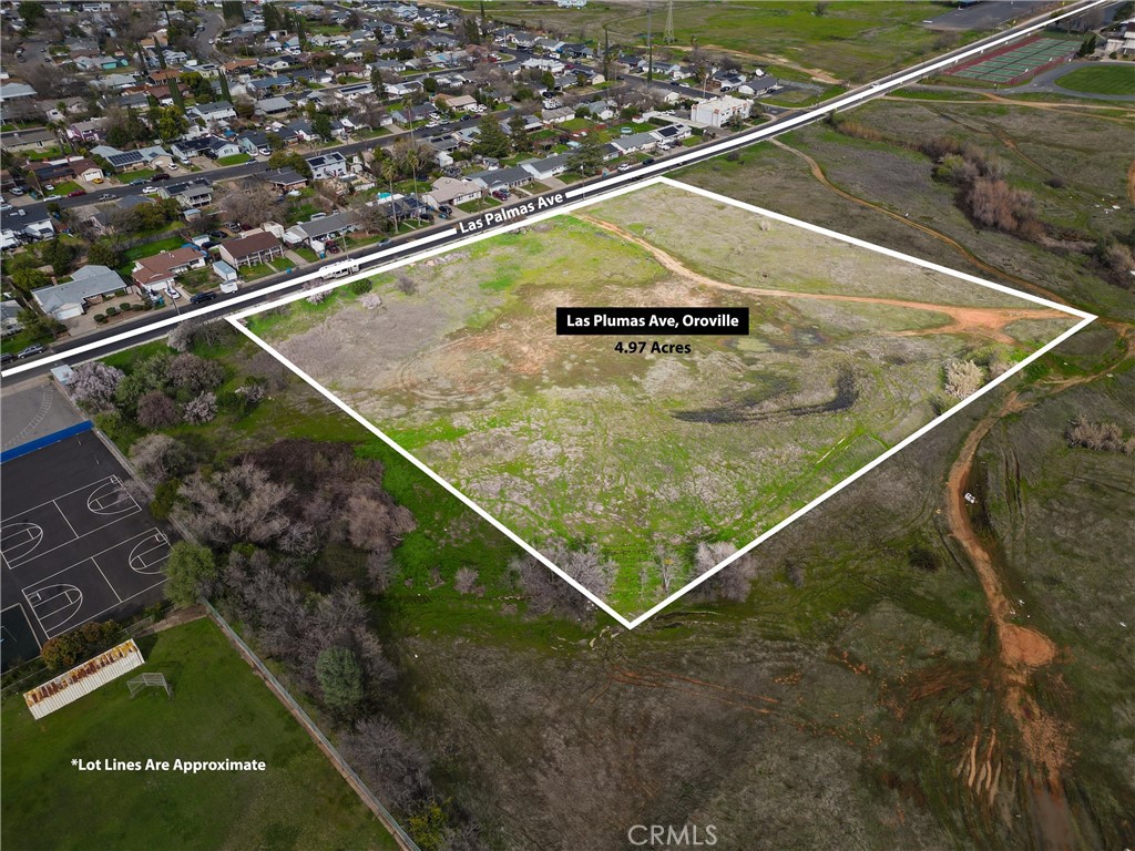 0 Las Plumas Avenue Property Photo 3