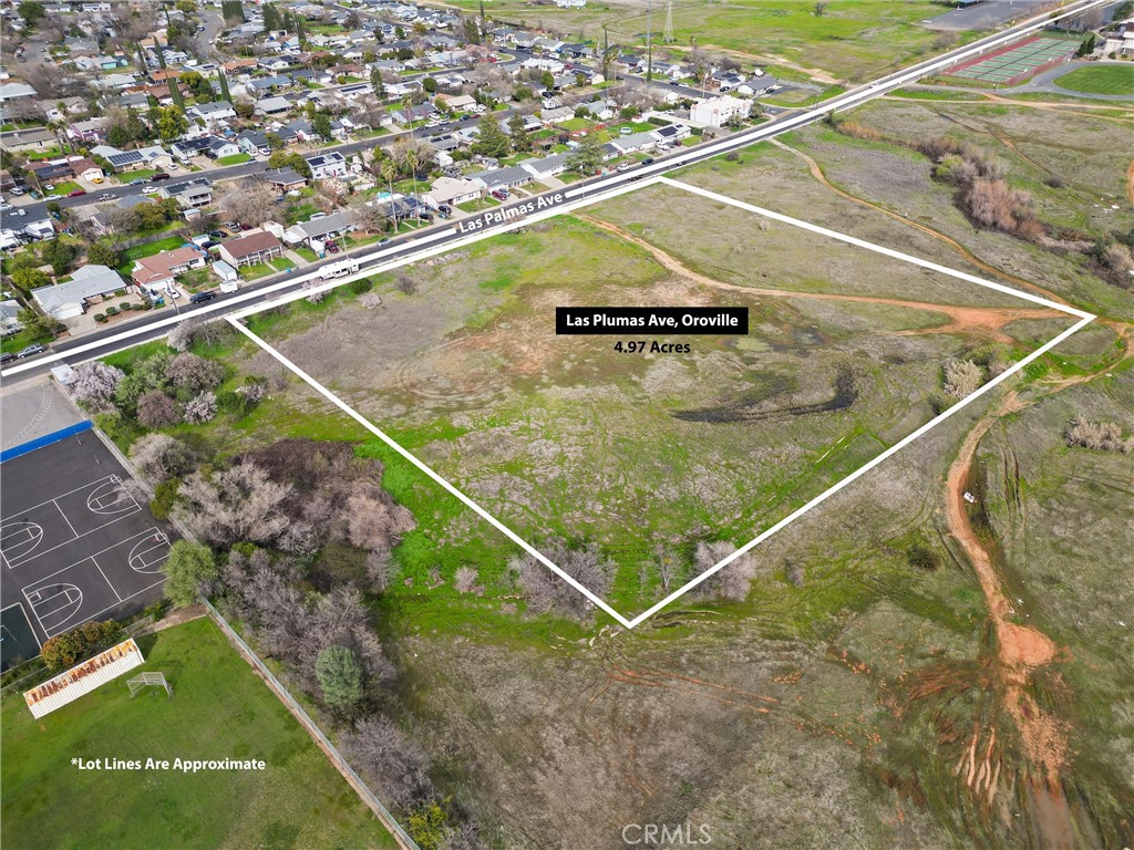 0 Las Plumas Avenue Property Photo 4
