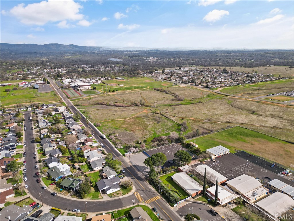 0 Las Plumas Avenue Property Photo 7