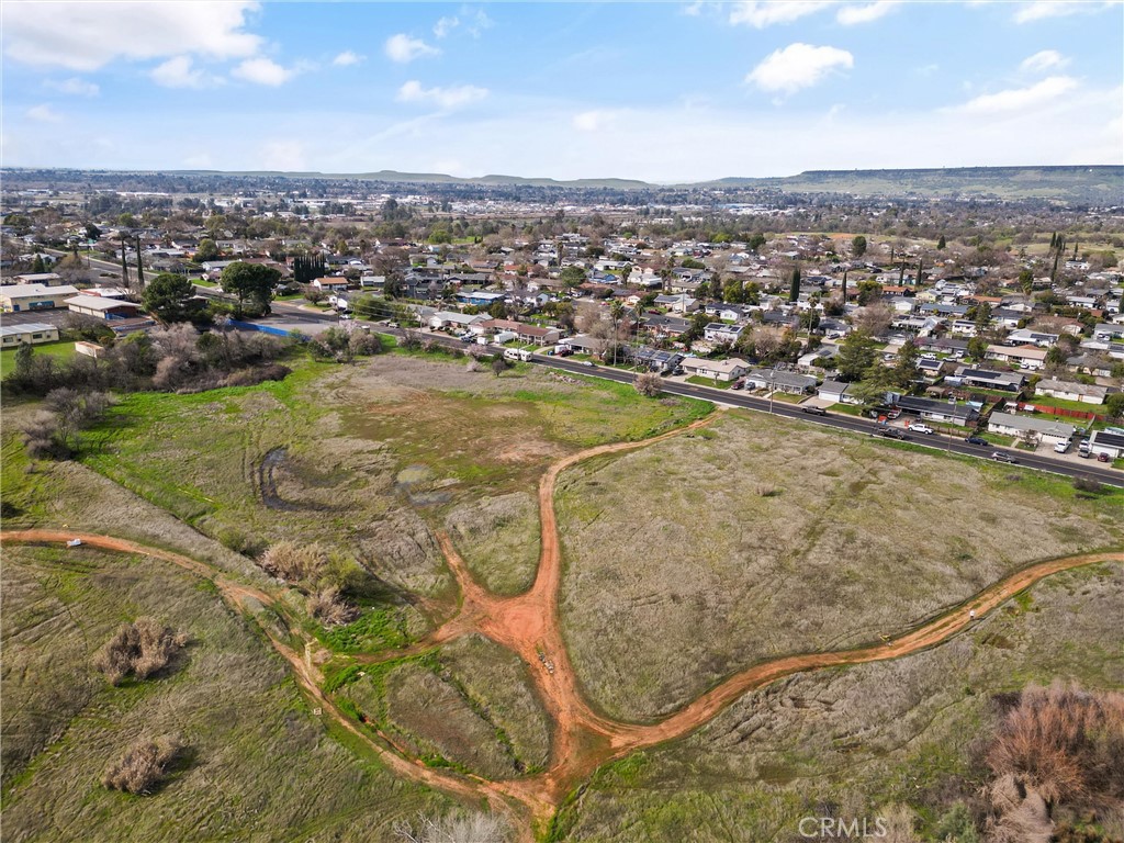 0 Las Plumas Avenue Property Photo 15