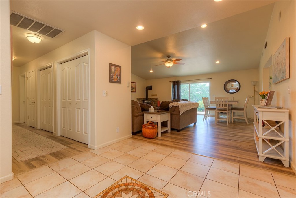 105 Silver Bar Drive Property Photo 6